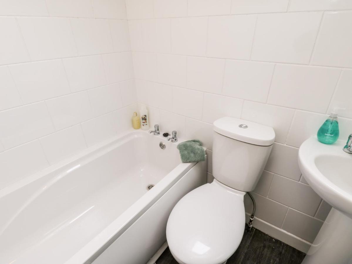 Flat 2 Apartment บริดลิงตัน ภายนอก รูปภาพ